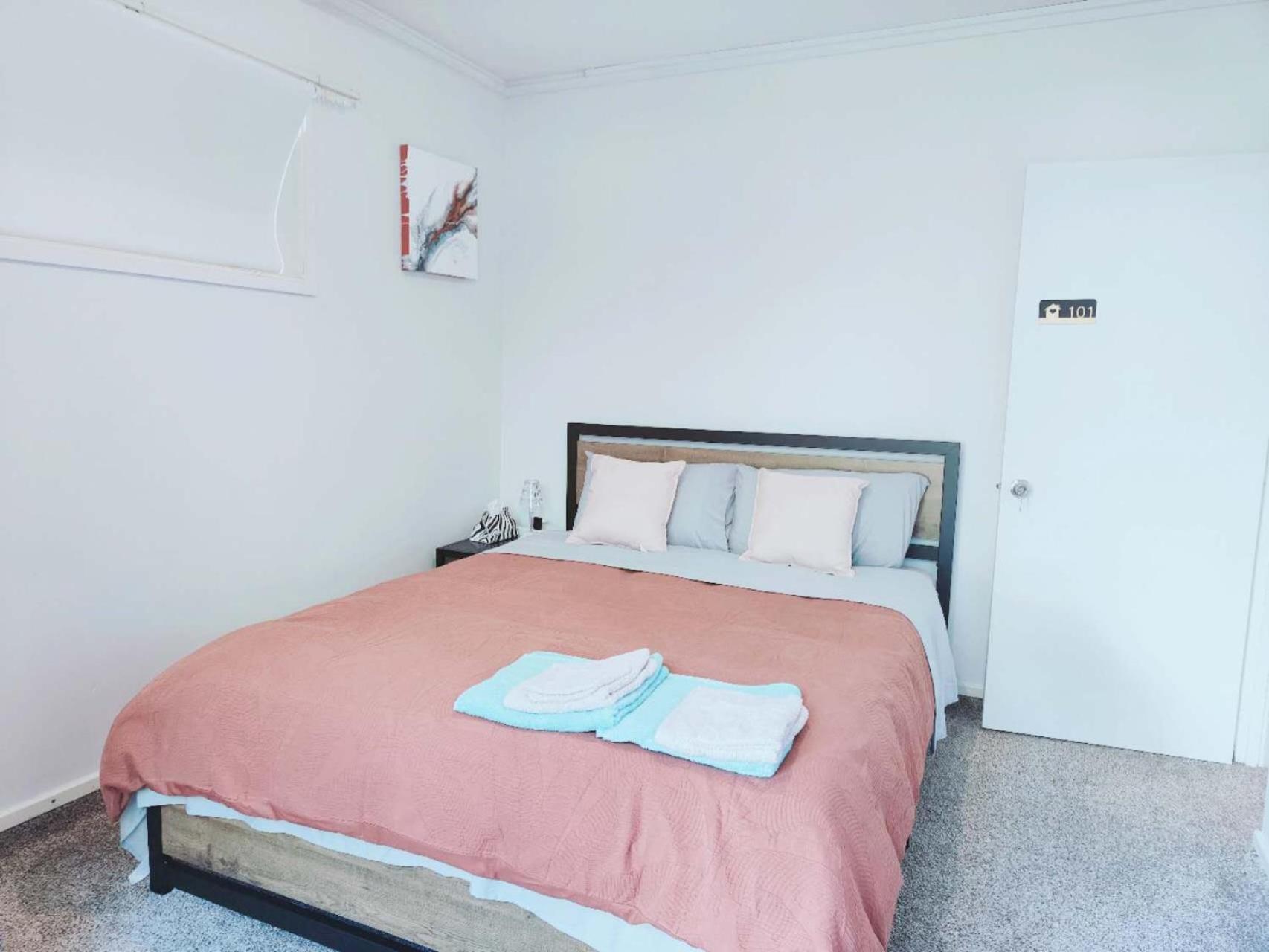 Sunny Cosy Rooms In Auckland Nice Garden Bush View Екстер'єр фото